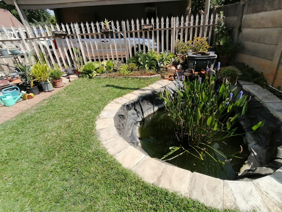3 Bedroom Property for Sale in Geelhoutpark North West